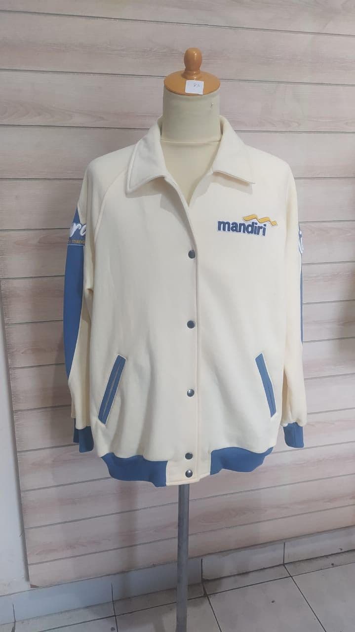 Portofolio_Jaket Varsity